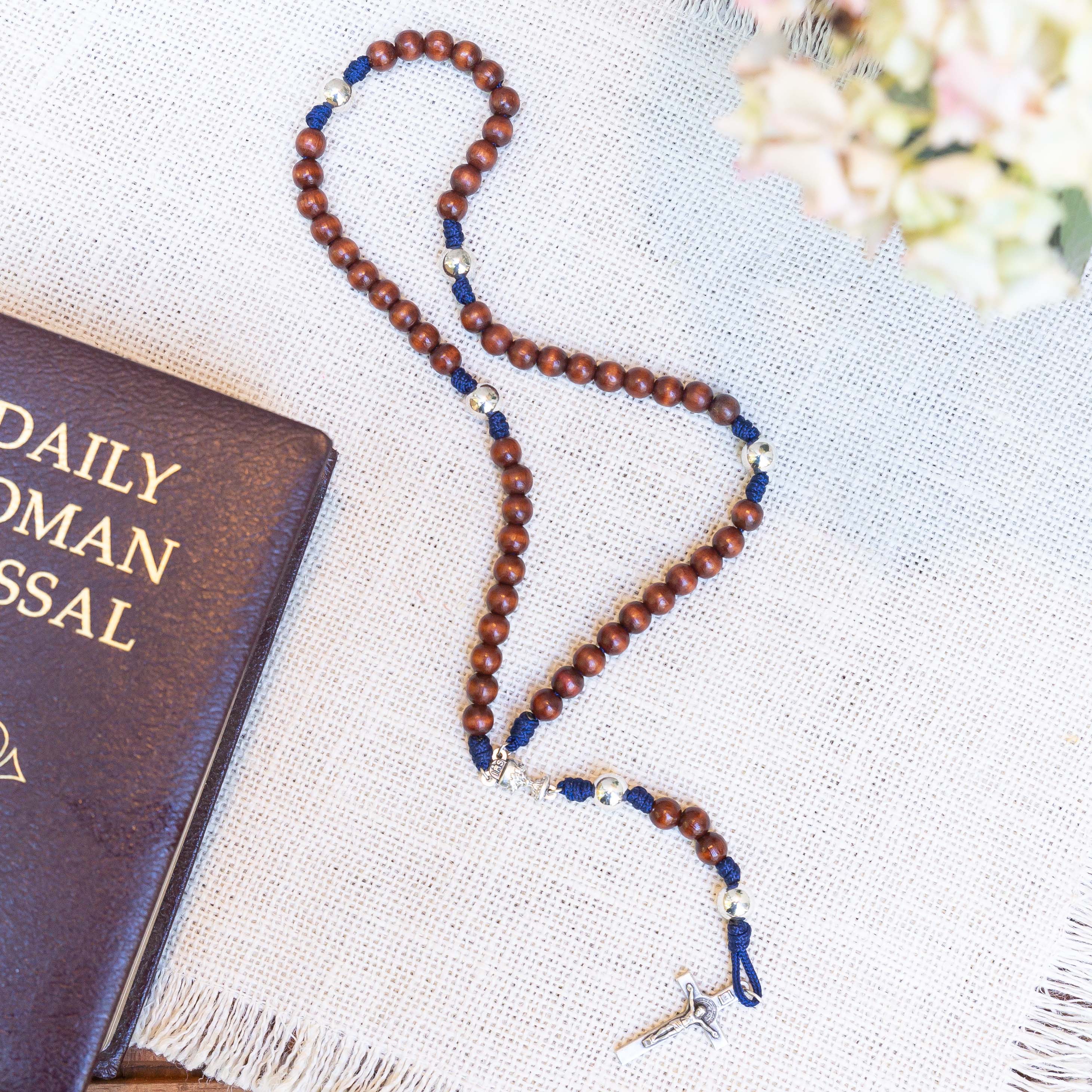 Boys First Communion Wood & Blue Paracord Rosary - Image 3